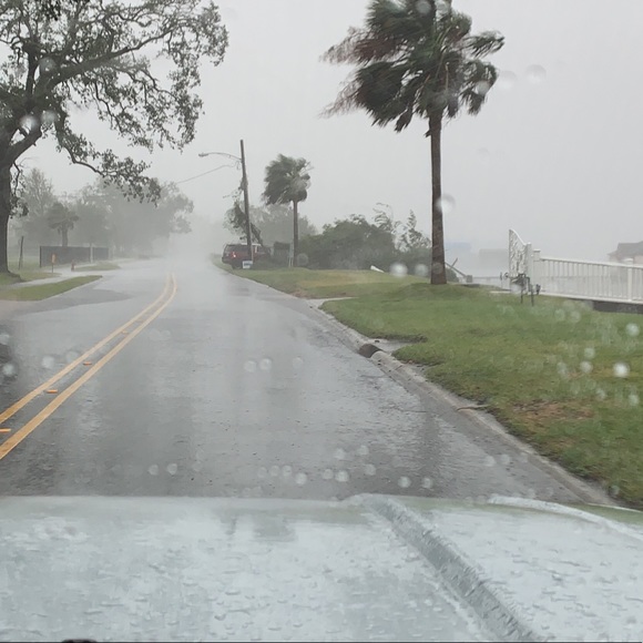 Meet the Posher - Tami - Picture 3 of 8